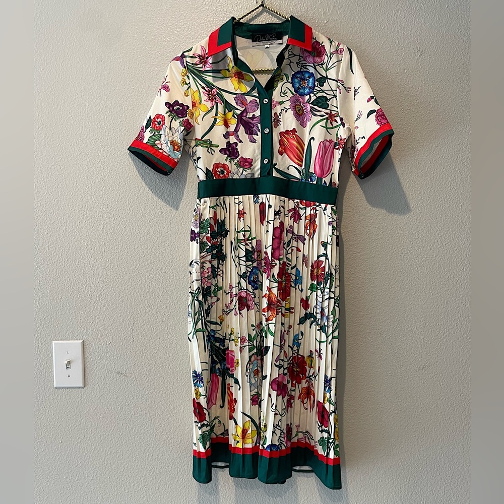Dalia MacPhee Like New Short Sleeve Floral Day Midi Dress - Medium
